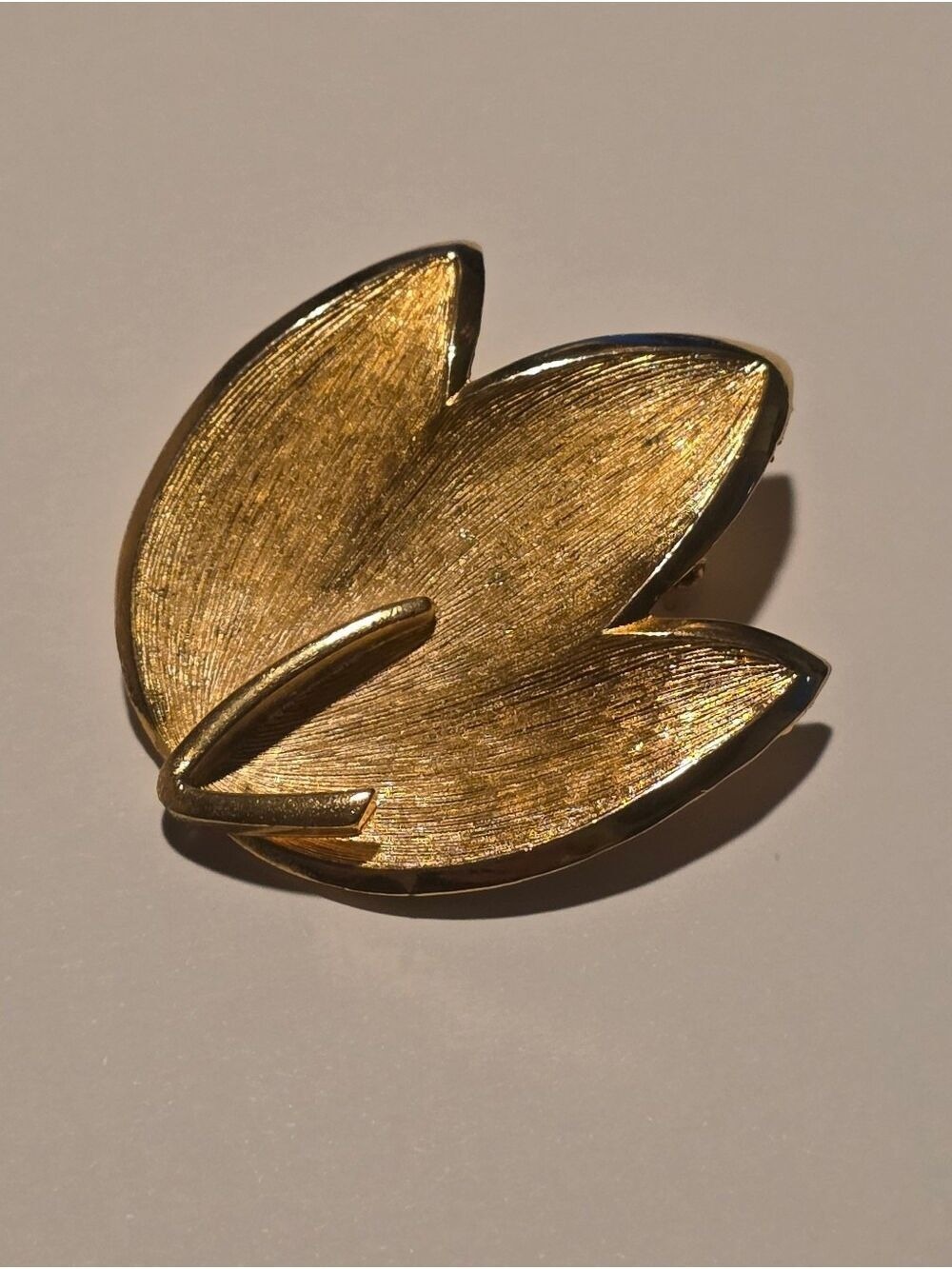 Vintage Signed Alan J. Gold Tone Petal Flower Pin Brooch
